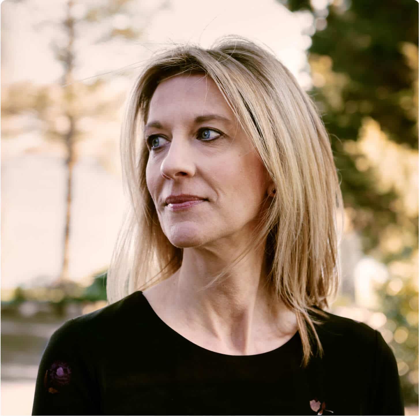Dr. Stephanie Kelton