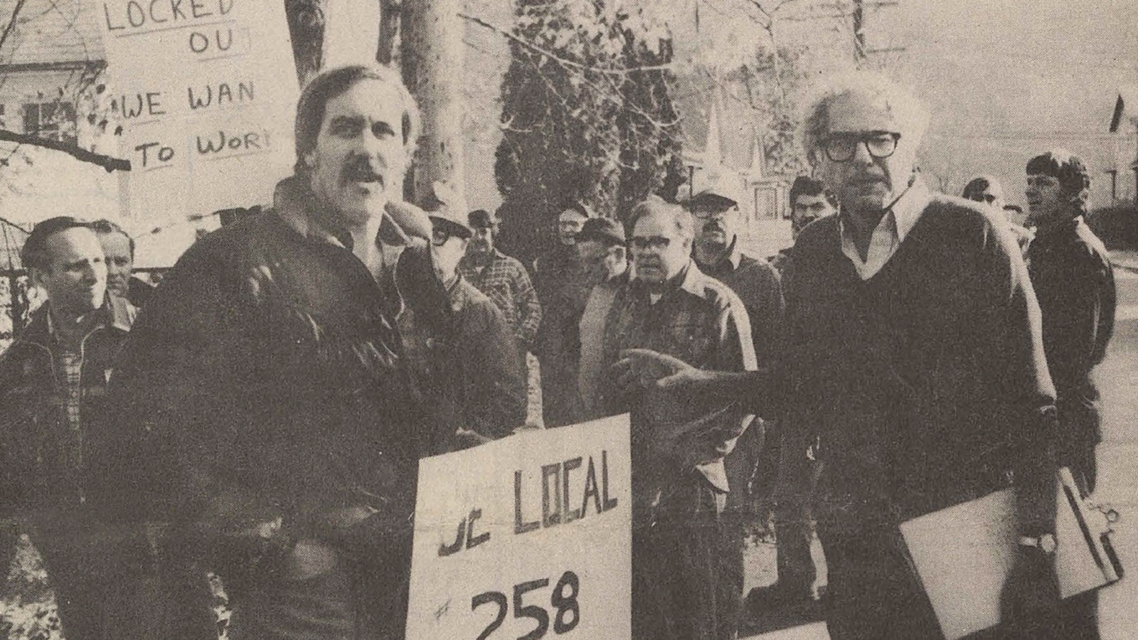 Bernie Sanders On The Picket Lines - “Unions Are My Family”