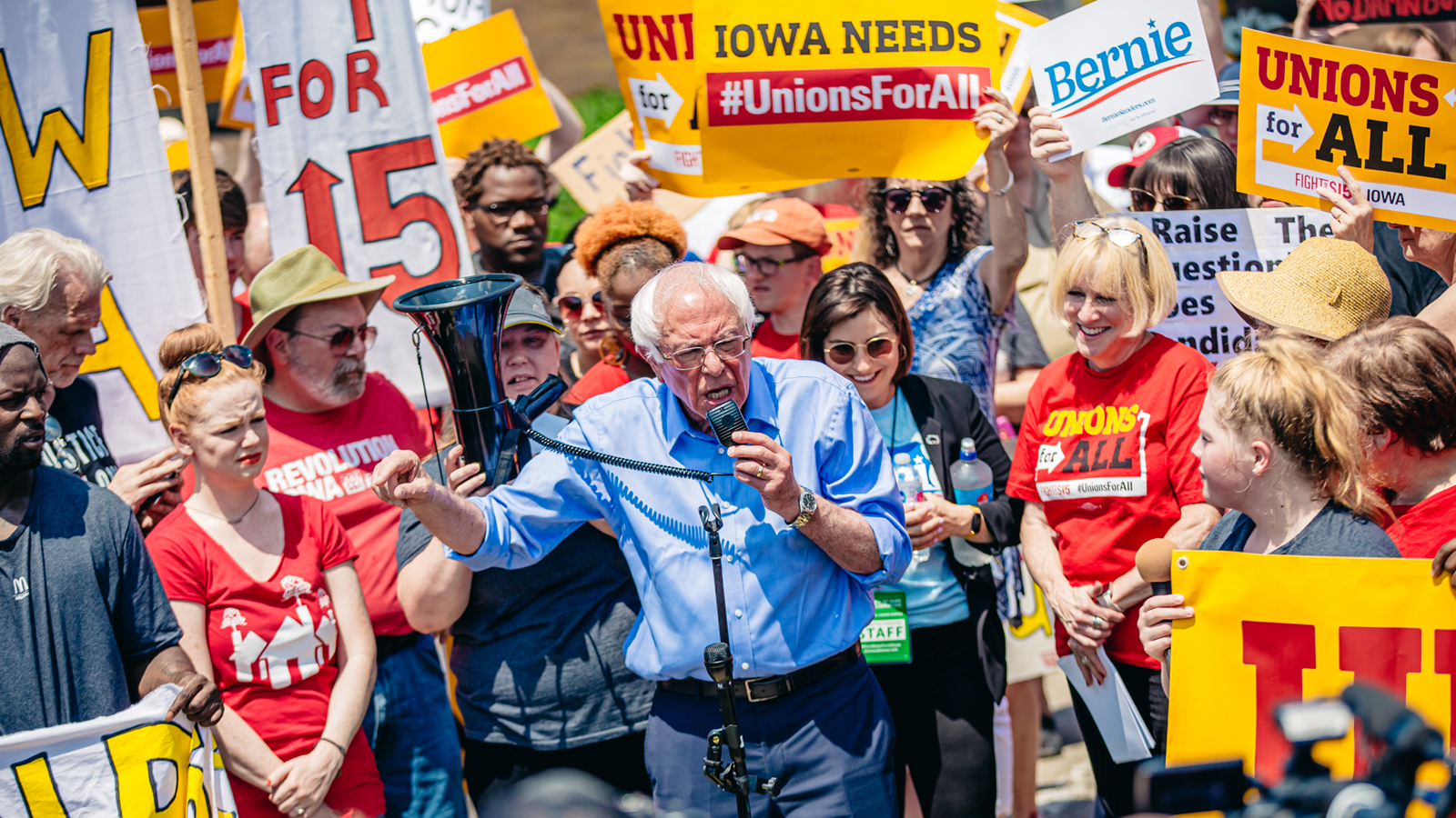 The Fight For A $15 Per Hour Minimum Wage: The 2017 Raise The Wage Act
